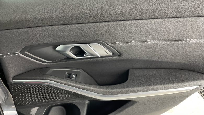 BMW 3 Series 320i M Sport 5dr Step Auto Petrol Estate